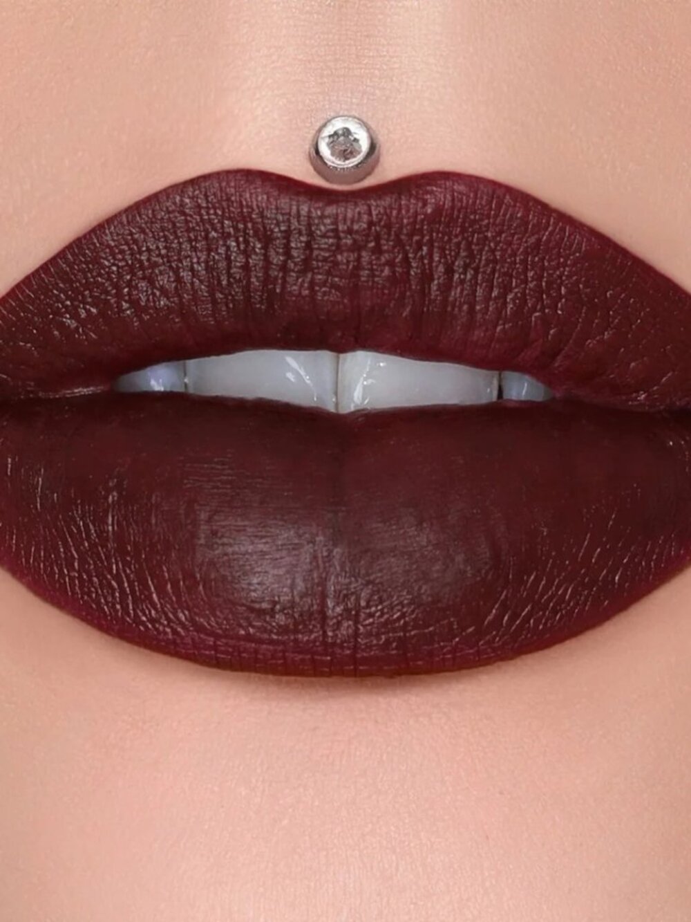 NEW Jeffree Star Velvet Trap in Communion Wine